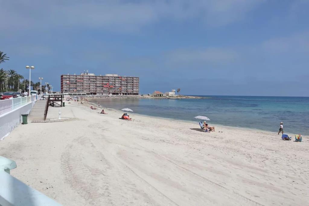 Gemuetliche Wohnung In Erster Linie Los Locos Playa Torrevieja Exterior photo